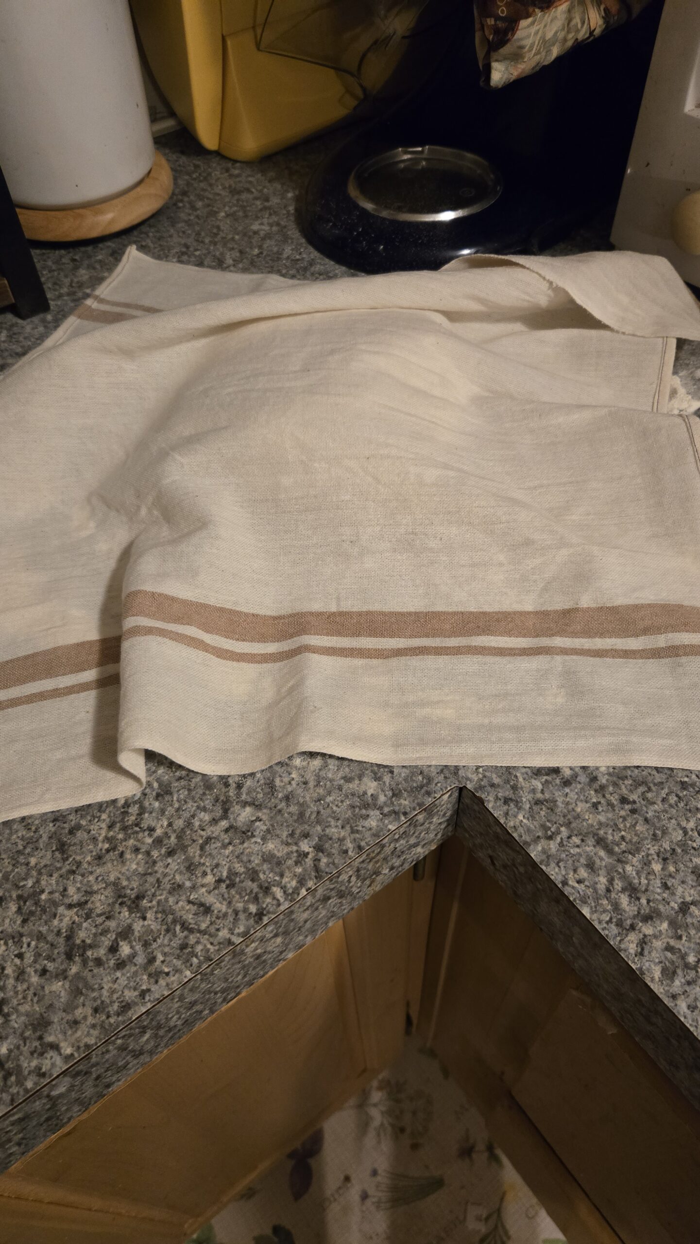 Flour Towels: Cotton Towels woven at the Lowell Mills; Set of two: Brown Band - Image 4