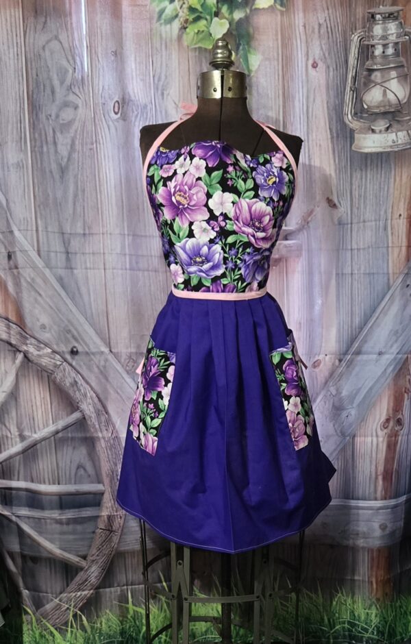 Kitchen Aprons Kids 10-16 yrs: Purple Flowers