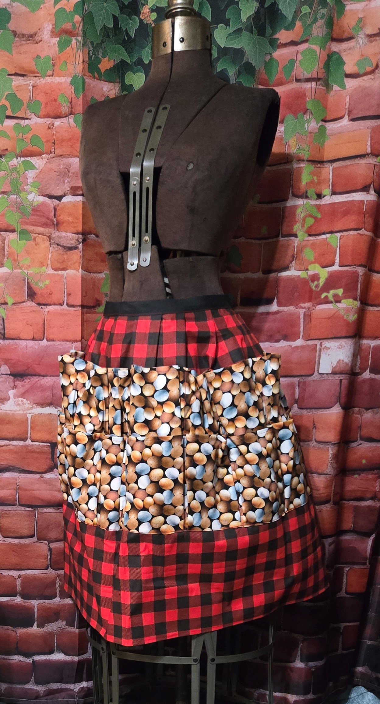 Egg Gathering Apron: Mixed Eggs on Buffalo plaid with 16 pockets