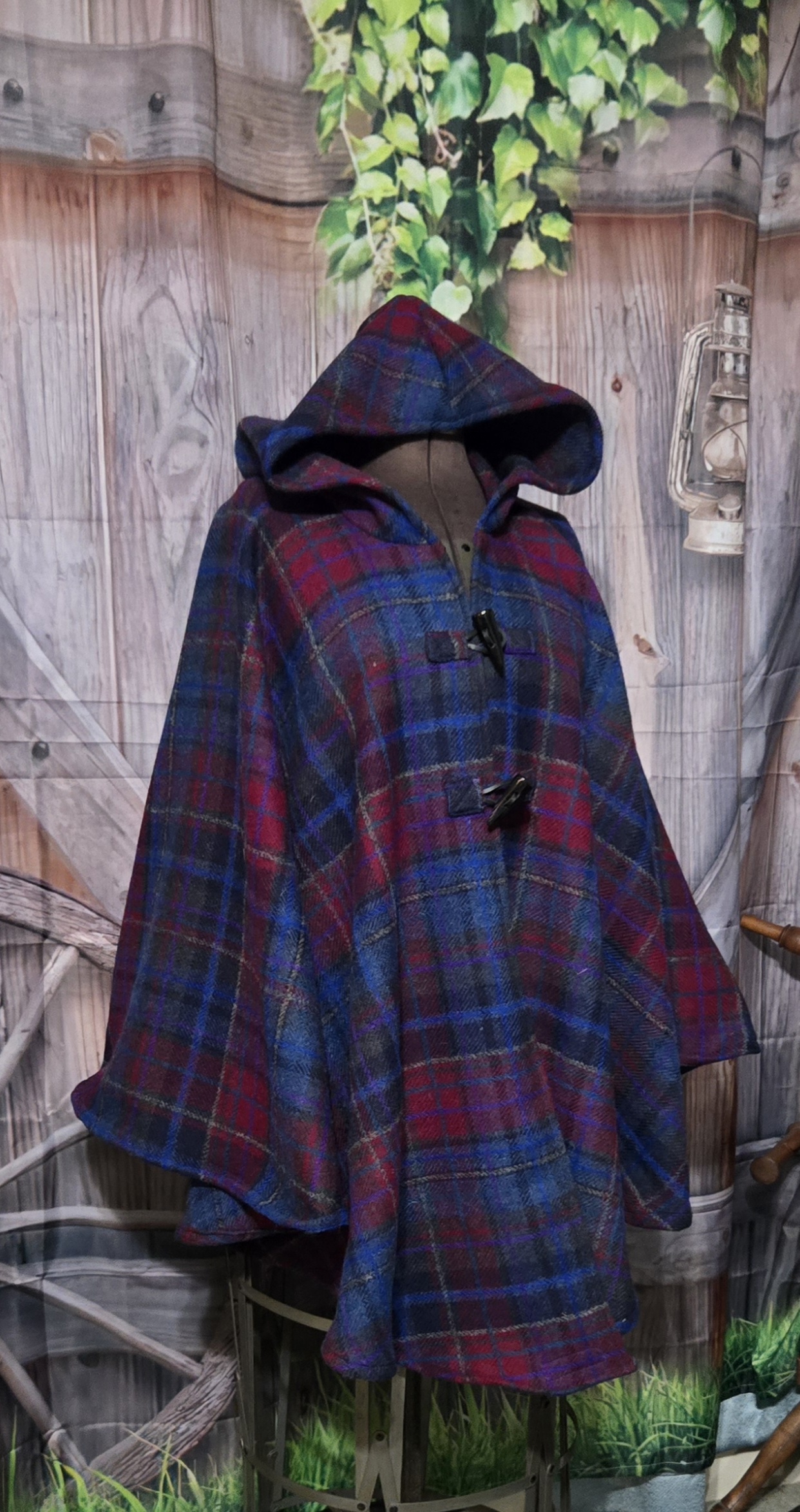 Wool Cloaks: Classic, Blue and Red Plaid - Image 2