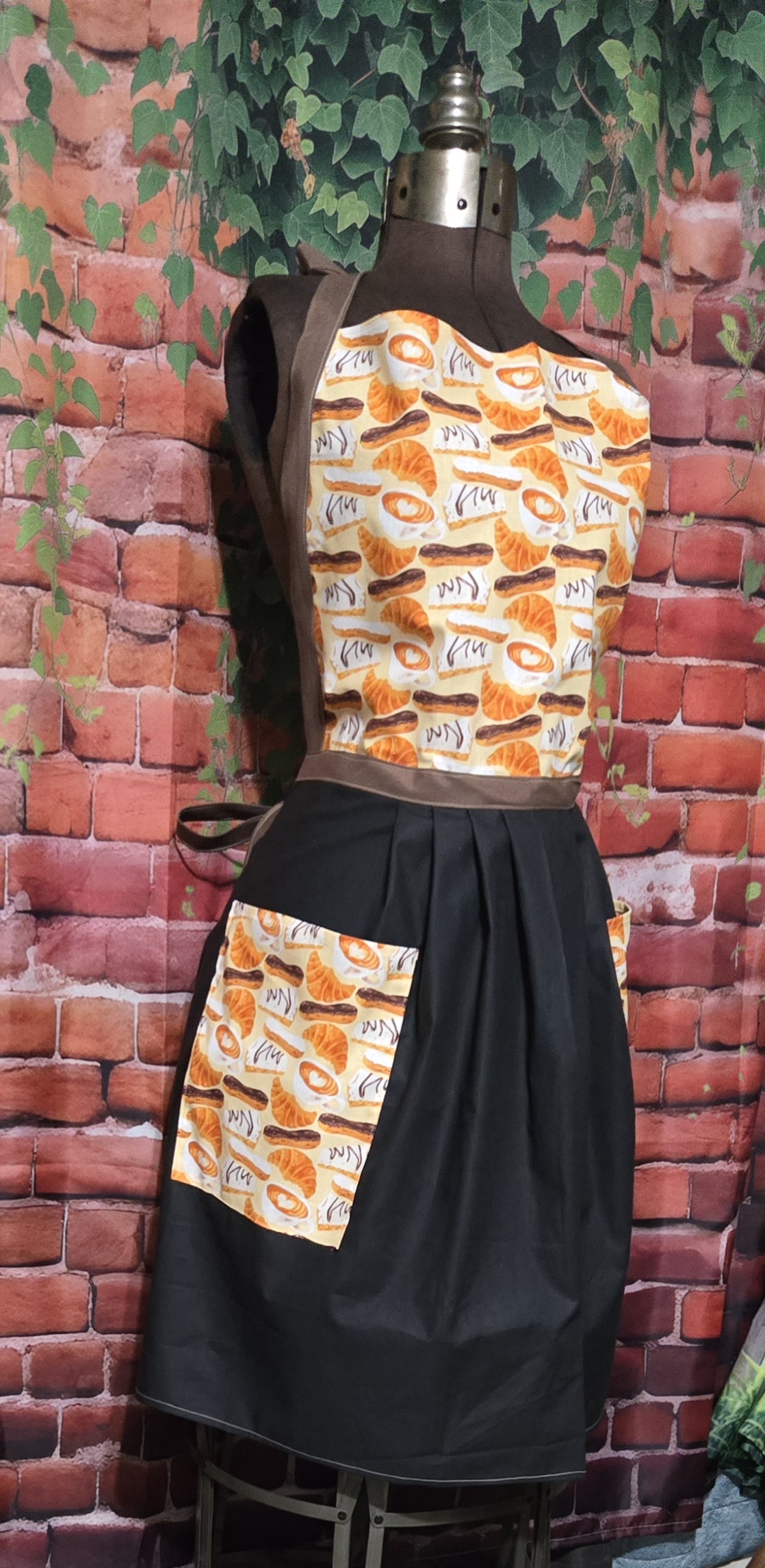 Kitchen Apron Full: Coffee Hour; Latte Print Top, Black skirt with 2 pockets - Image 2