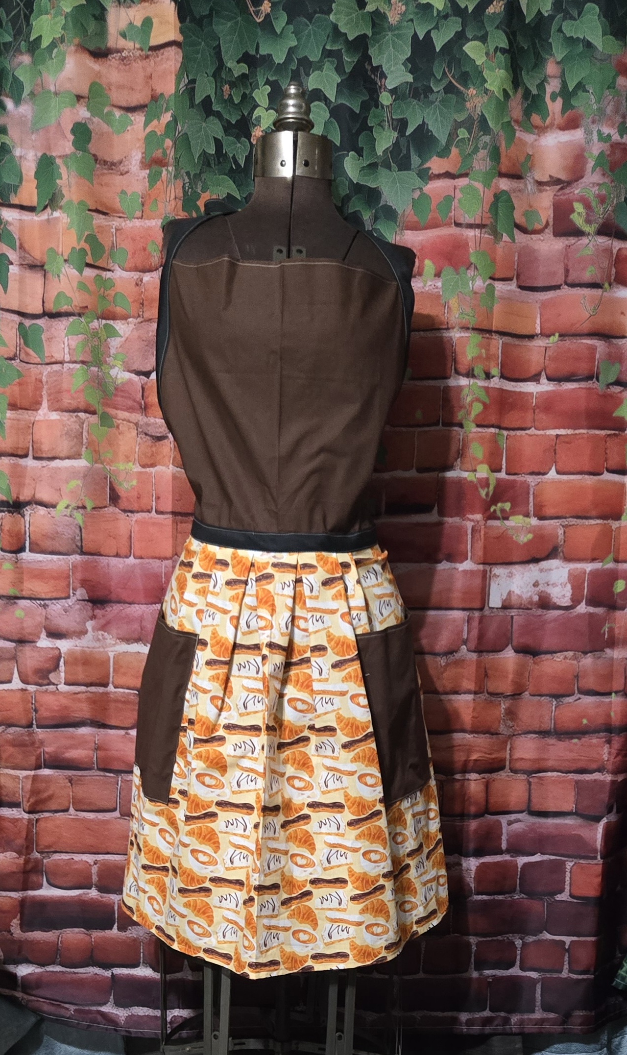 Kitchen Apron Full: Coffee Hour; Latte Brown Top, Print skirt with 2 pockets