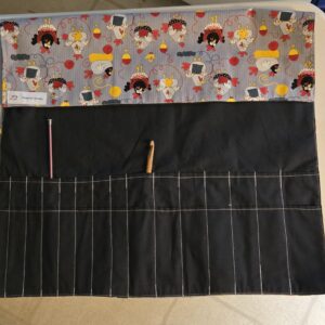 Needle Rolls: Knitting Cluckers, the Knitting Chickens