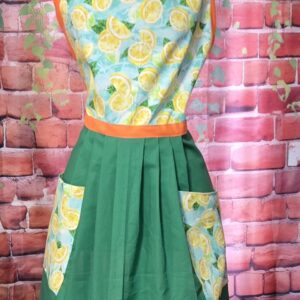 Kitchen Apron Full: Lemons; Print Top, Green skirt with 2 pockets