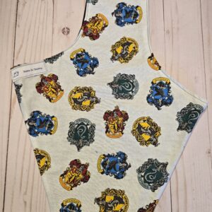 Yarn Bags: Geek Out; Wizard Houses: Size Large