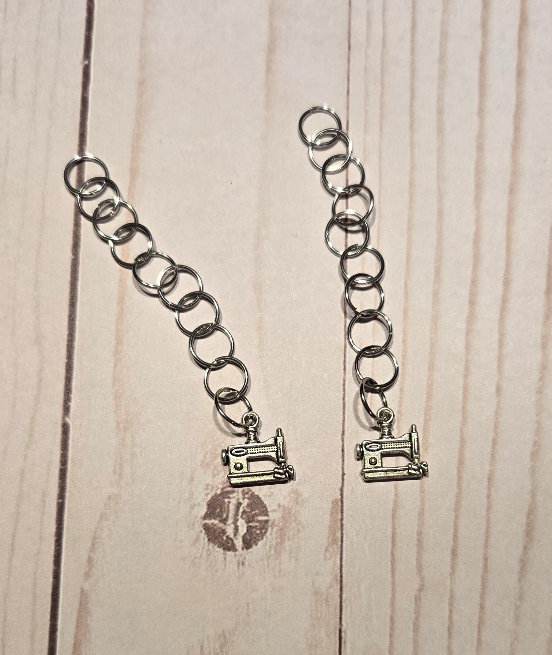 Knitting Row Counters: Sewing Machine Small - Image 3