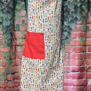 Kitchen Apron: Hot Sauce and Chili with red pocket and Green Straps