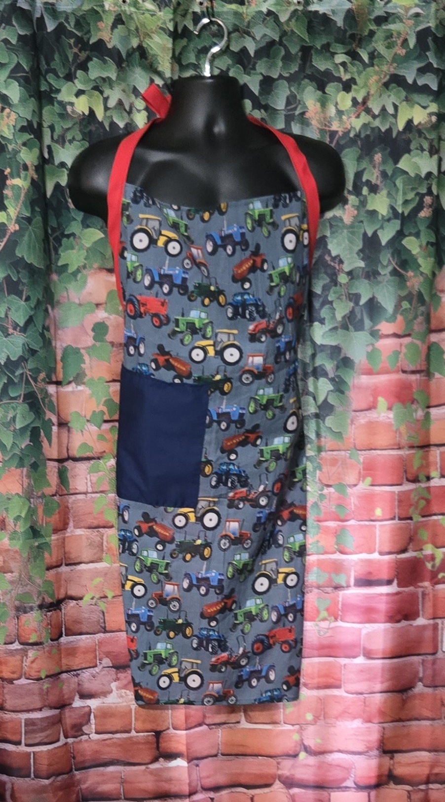 Kitchen Apron: Tractors with Blue pocket and Red Straps - Image 2