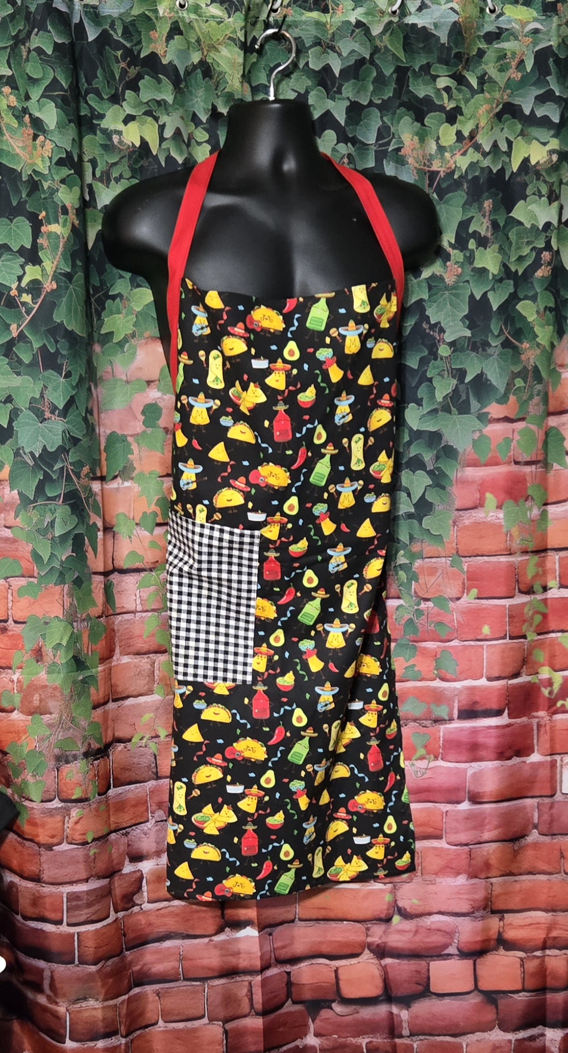 Kitchen Apron: Tacos with Black pocket and Red Straps - Image 2