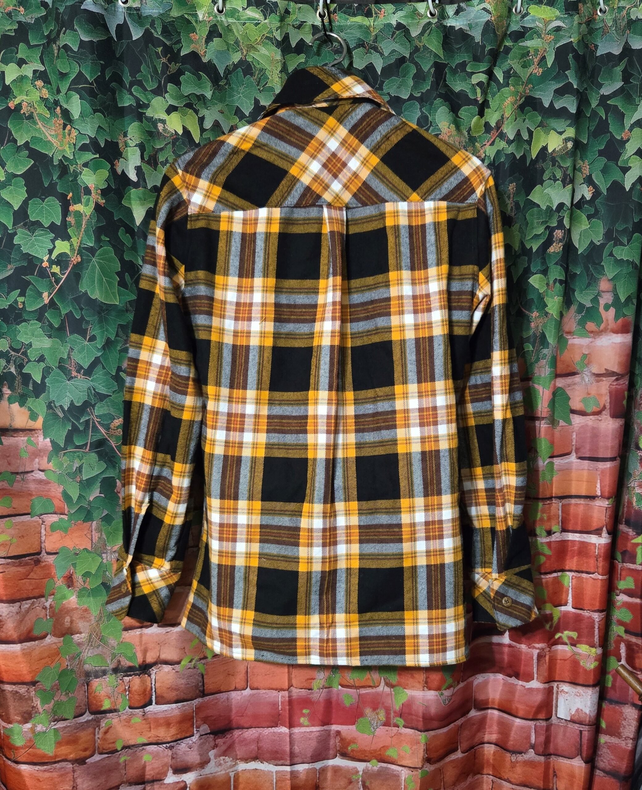 Men's Flannel Shirts - Orange and Black Plaid with pocket ; Size Small - Image 3