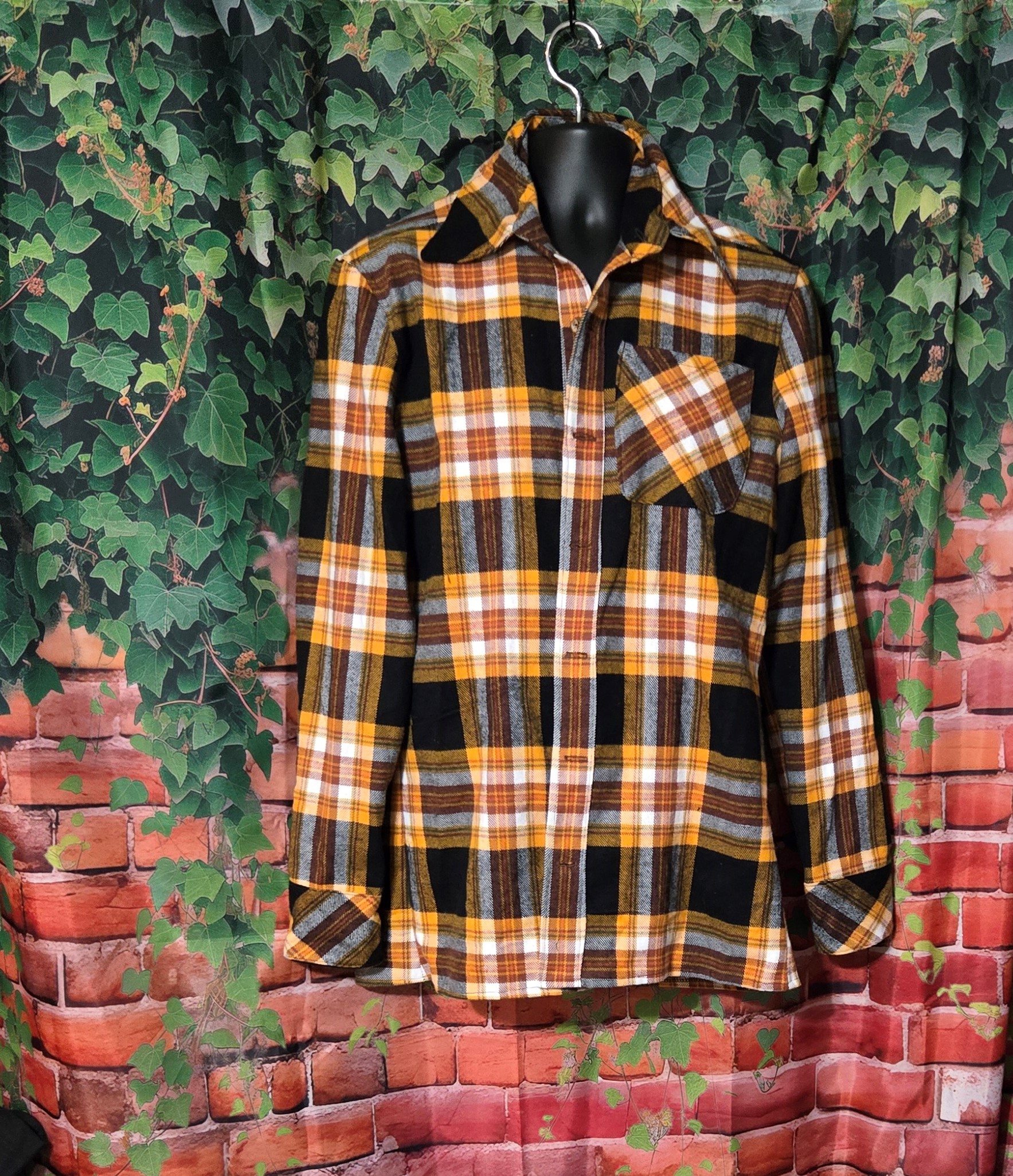 Men's Flannel Shirts - Orange and Black Plaid with pocket ; Size Small