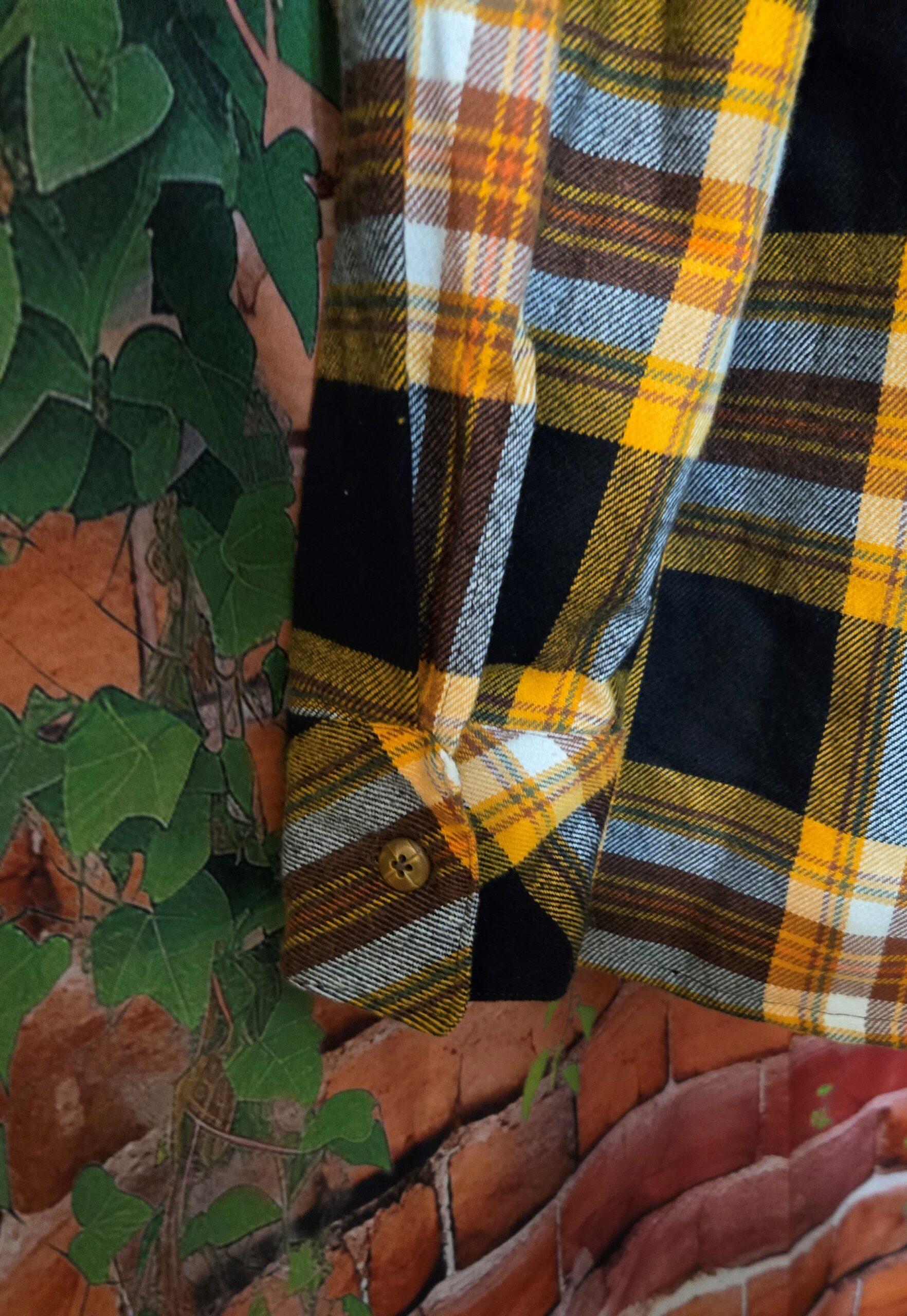 Men's Flannel Shirts - Orange and Black Plaid with pocket ; Size Small - Image 2